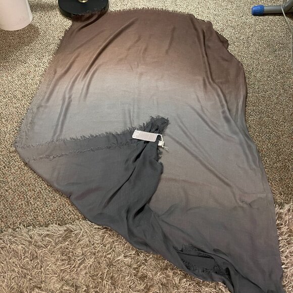 NWT TILO super soft ombre Modal Scarf gray/plum - Picture 6 of 8